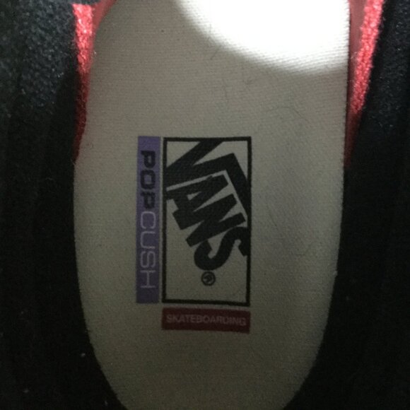 Vans Men's size 8 color black with flame colors excellent used condition high - Picture 2 of 8